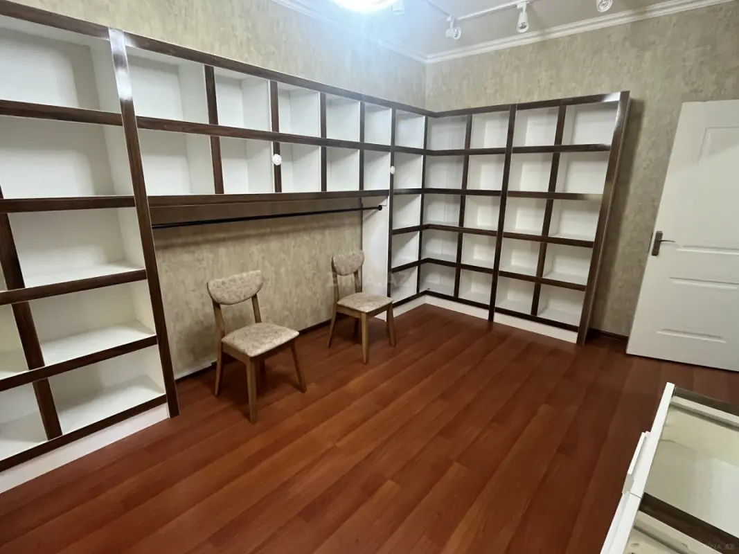Satılır 2 otaqlı mənzil 47 m²