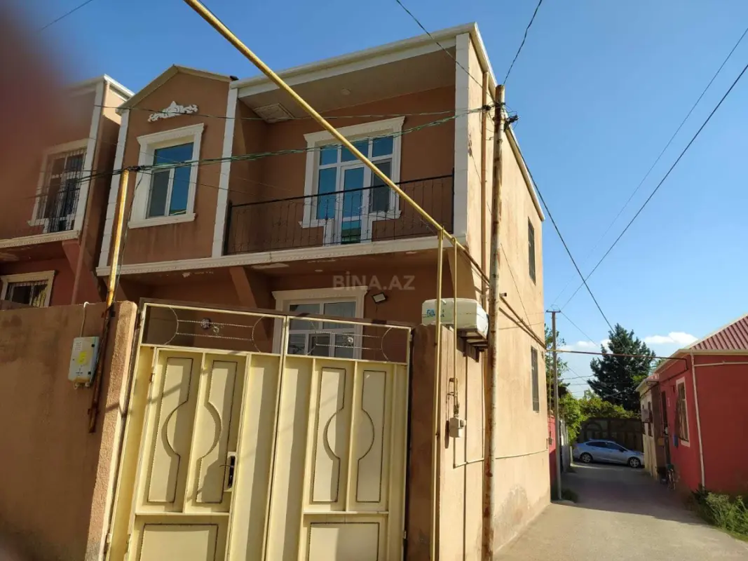 Satılır 4 otaqlı həyət evi 140 m²