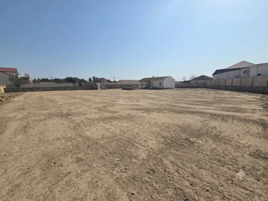 Satılır torpaq sahəsi 30 m²