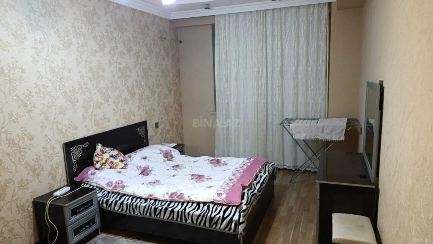 Kirayə verilir 2 otaqlı mənzil 45 m²