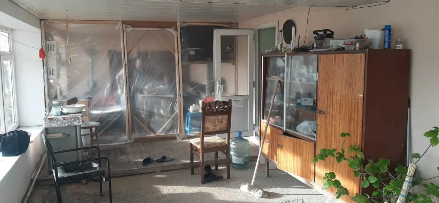 Satılır 5 otaqlı həyət evi 200 m²