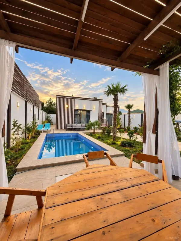 Satılır 4 otaqlı həyət evi 160 m²
