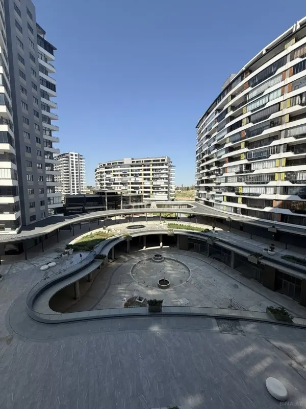 Satılır 2 otaqlı mənzil 70 m²