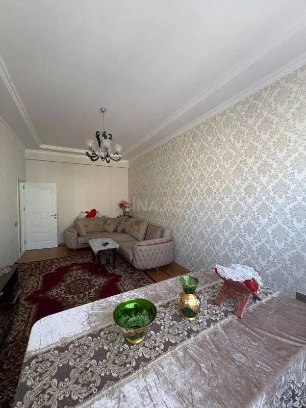 Satılır 2 otaqlı mənzil 67.2 m²