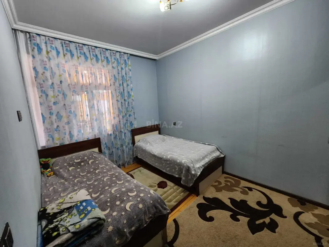 Satılır 4 otaqlı həyət evi 130 m²