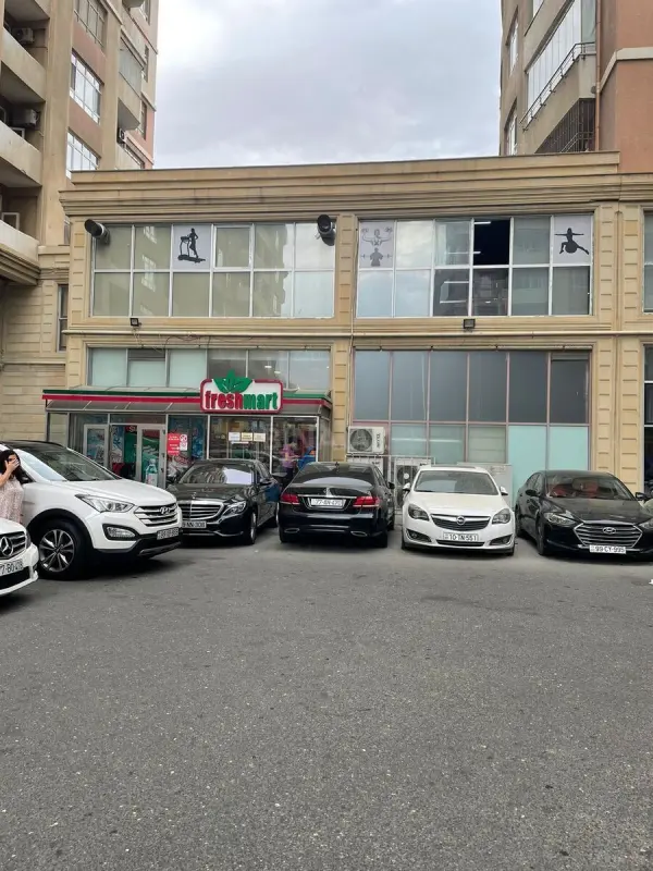 Kirayə verilir 3 otaqlı mənzil 100 m²