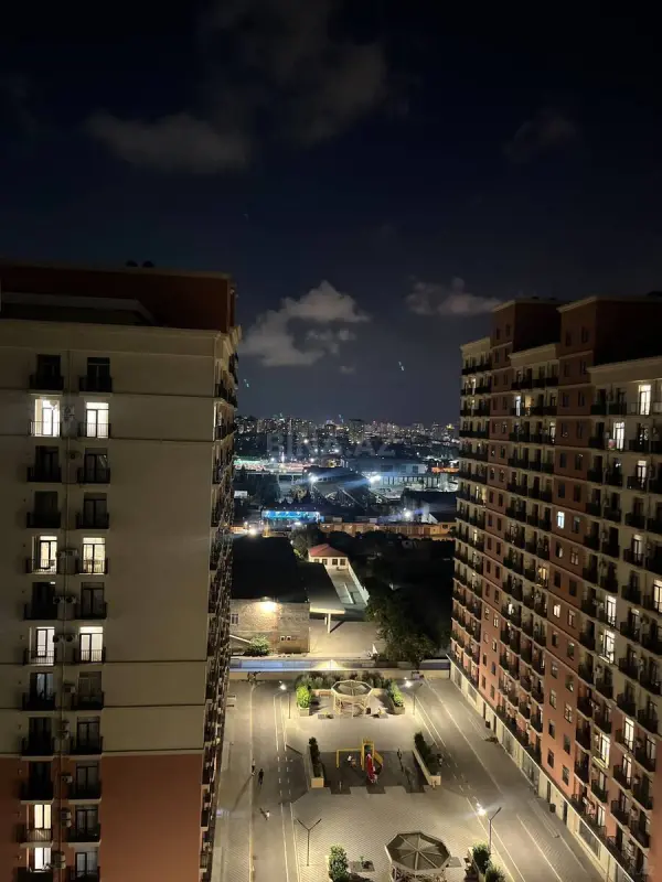 Satılır 2 otaqlı mənzil 62 m²