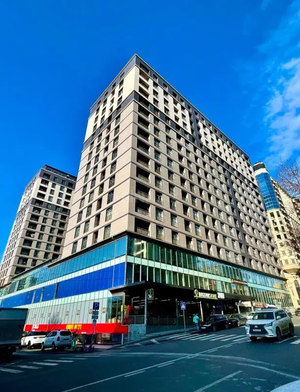 Satılır 2 otaqlı mənzil 110 m²