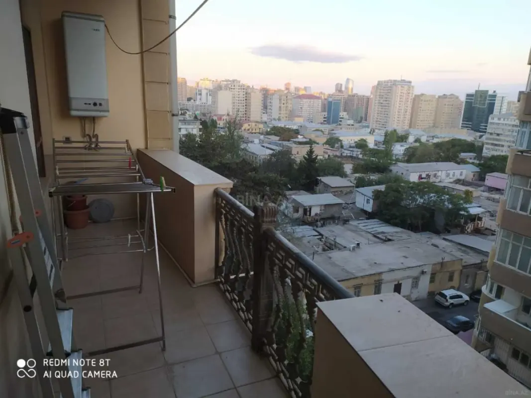 Kirayə verilir 3 otaqlı mənzil 147 m²
