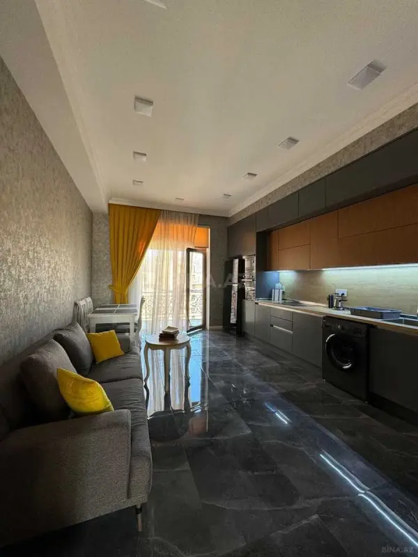 Kirayə verilir 2 otaqlı mənzil 100 m²