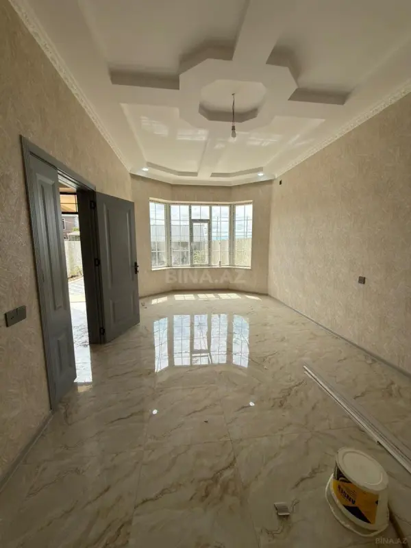Satılır 5 otaqlı həyət evi 160 m²