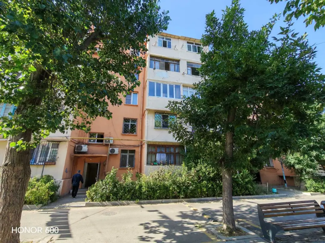 Satılır 3 otaqlı mənzil 70 m²