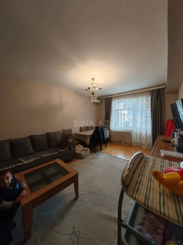 Satılır 3 otaqlı mənzil 107 m²