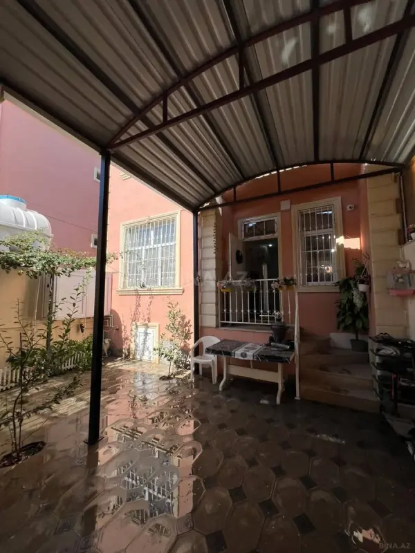 Satılır 4 otaqlı həyət evi 120 m²