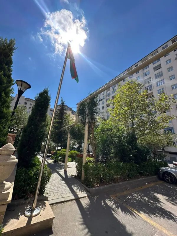Satılır 3 otaqlı mənzil 90 m²