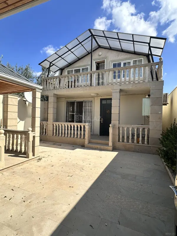 Satılır 4 otaqlı həyət evi 100 m²