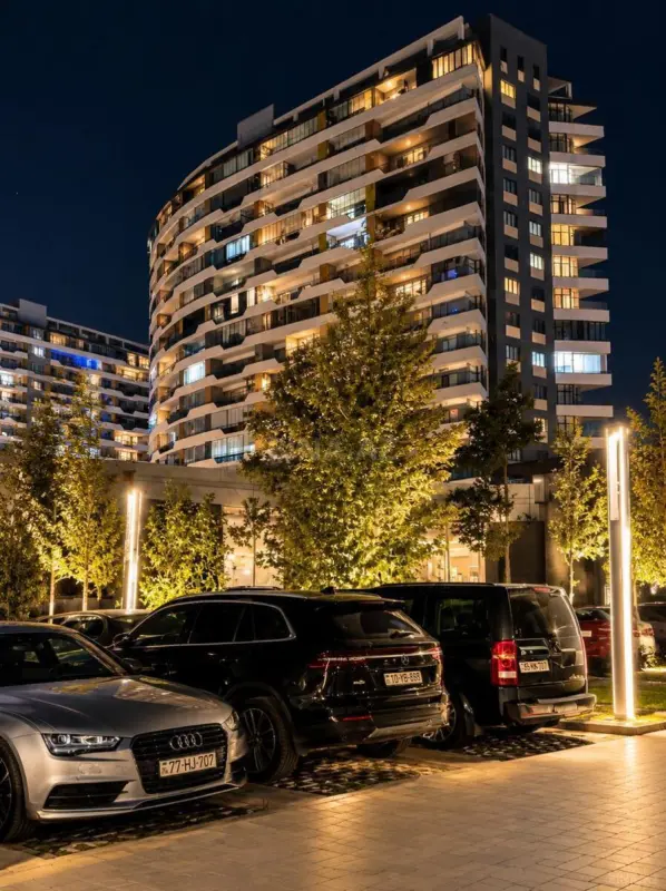 Satılır 2 otaqlı mənzil 73 m²