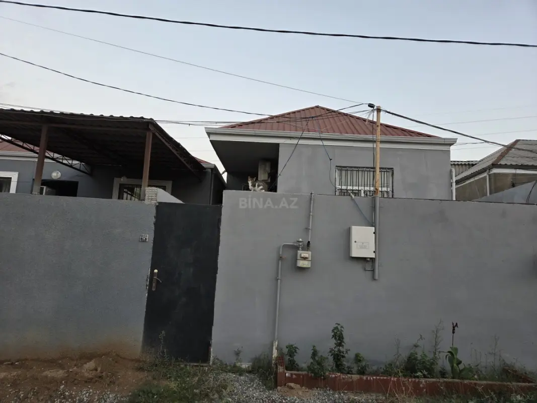 Satılır 2 otaqlı həyət evi 70 m²
