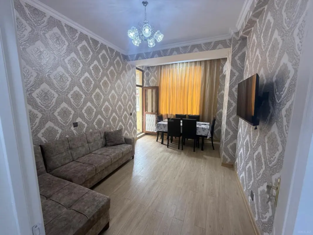 Kirayə verilir 2 otaqlı mənzil 50 m²