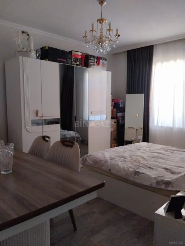Satılır 4 otaqlı həyət evi 140 m²
