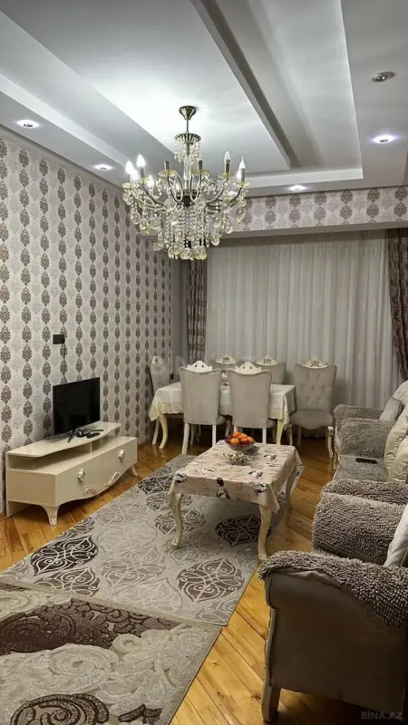 Satılır 2 otaqlı mənzil 88 m²