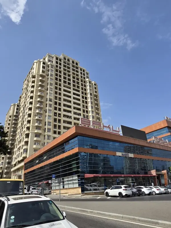 Satılır 1 otaqlı mənzil 35 m²