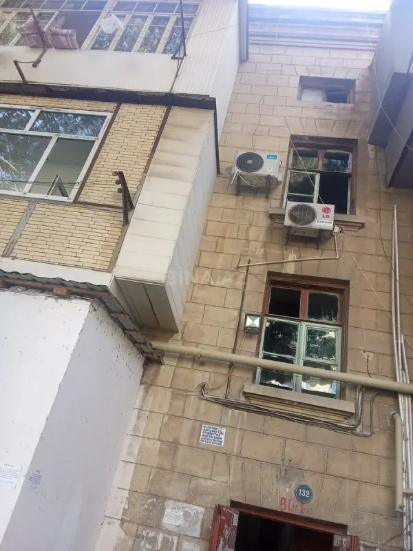 Satılır 2 otaqlı mənzil 47 m²