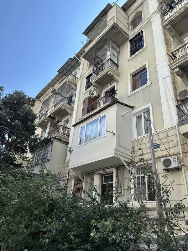 Kirayə verilir 2 otaqlı mənzil 55 m²