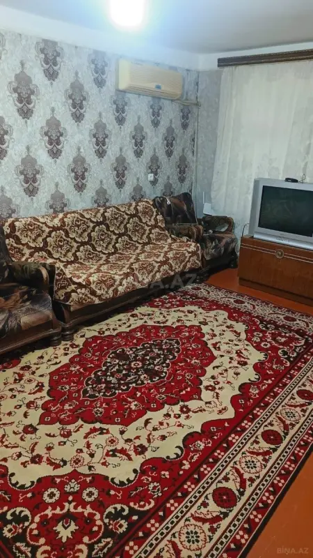 Kirayə verilir 2 otaqlı mənzil 50 m²