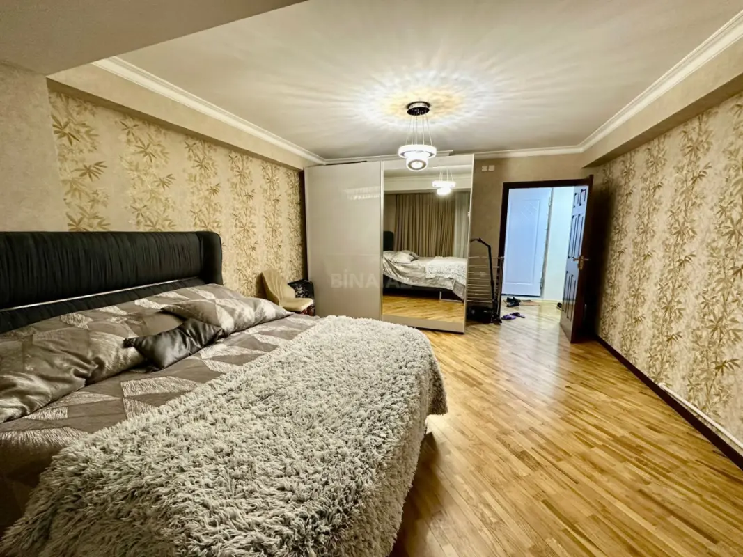 Satılır 2 otaqlı mənzil 50 m²