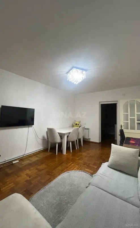 Satılır 2 otaqlı mənzil 56 m²