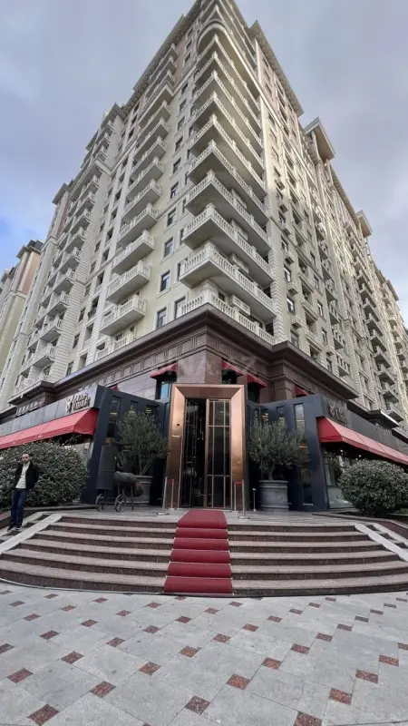 Satılır 2 otaqlı mənzil 68 m²