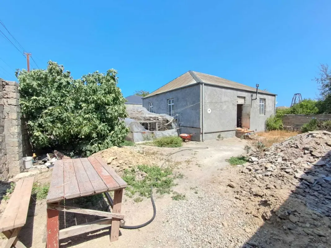 Satılır 3 otaqlı həyət evi 110 m²