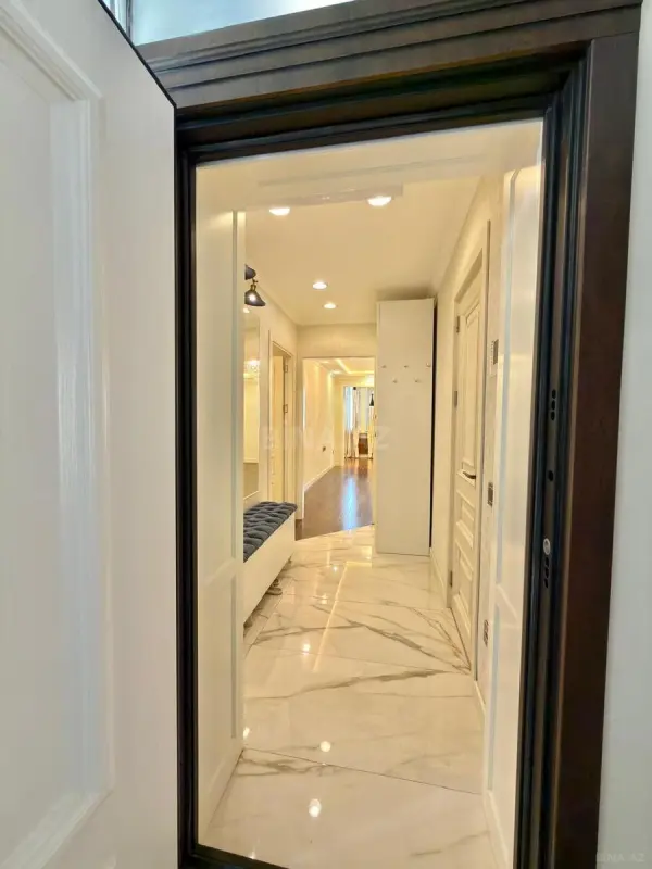 Satılır 3 otaqlı mənzil 86 m²