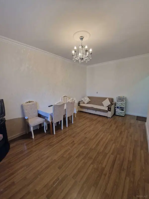Kirayə verilir 2 otaqlı mənzil 40 m²