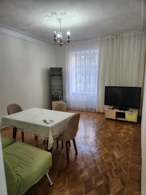 Kirayə verilir 2 otaqlı mənzil 40 m²