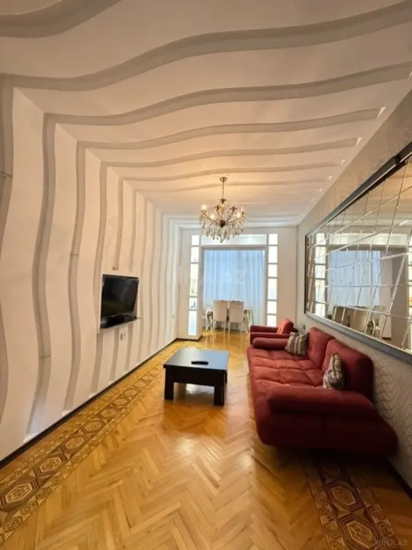 Satılır 2 otaqlı mənzil 64 m²