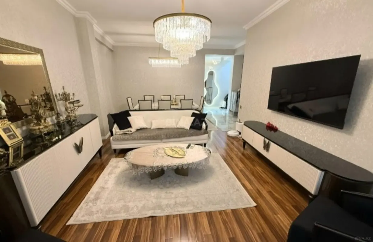 Satılır 2 otaqlı mənzil 90 m²