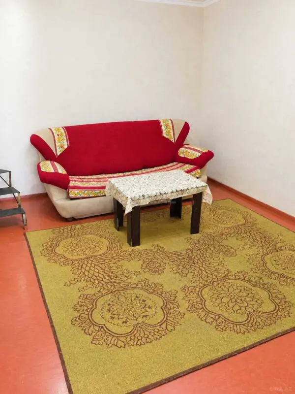 Kirayə verilir 3 otaqlı mənzil 60 m²