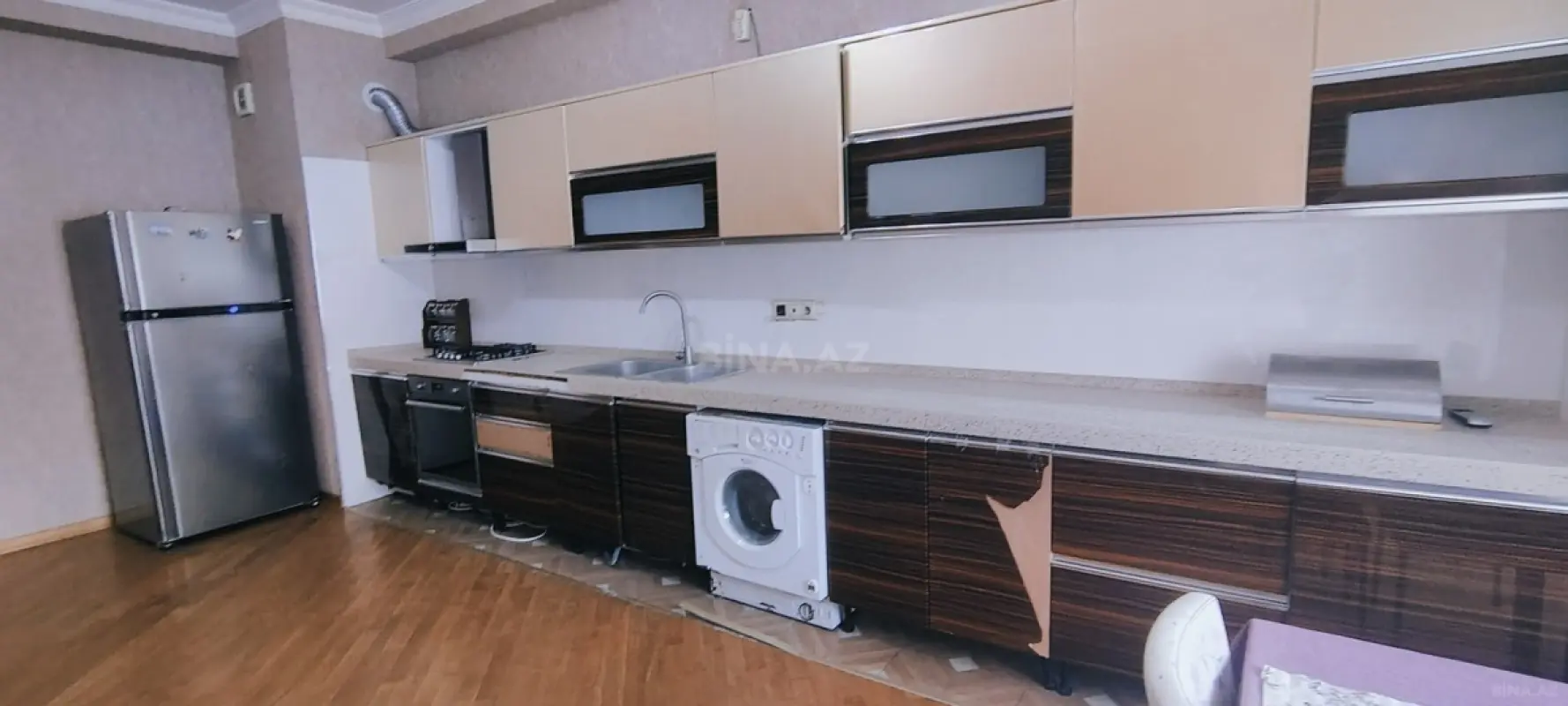 Kirayə verilir 4 otaqlı mənzil 190 m²