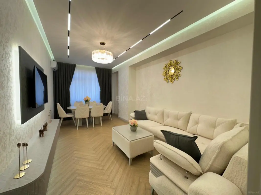 Satılır 3 otaqlı mənzil 108 m²
