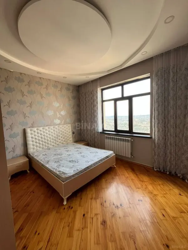 Satılır 2 otaqlı mənzil 80 m²