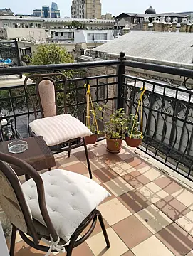 Kirayə verilir 2 otaqlı mənzil 82 m² — Bakı, Sahil qəs. 2 otaq 82.00 m²