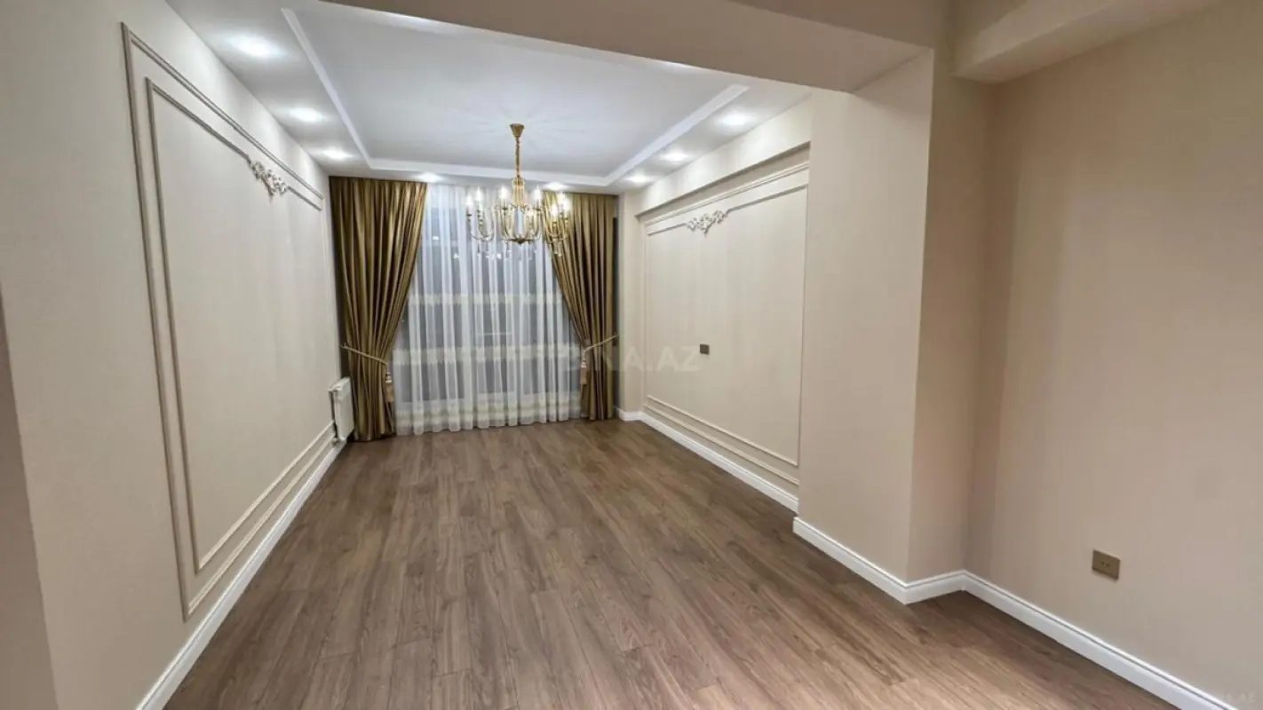 Satılır 2 otaqlı mənzil 77 m²