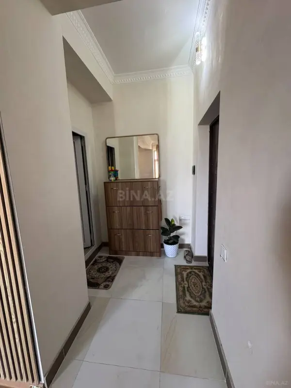 Satılır 1 otaqlı mənzil 52 m²