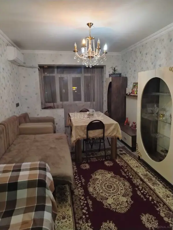 Satılır 2 otaqlı mənzil 52 m²