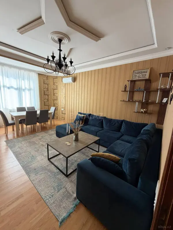Satılır 3 otaqlı mənzil 95 m²