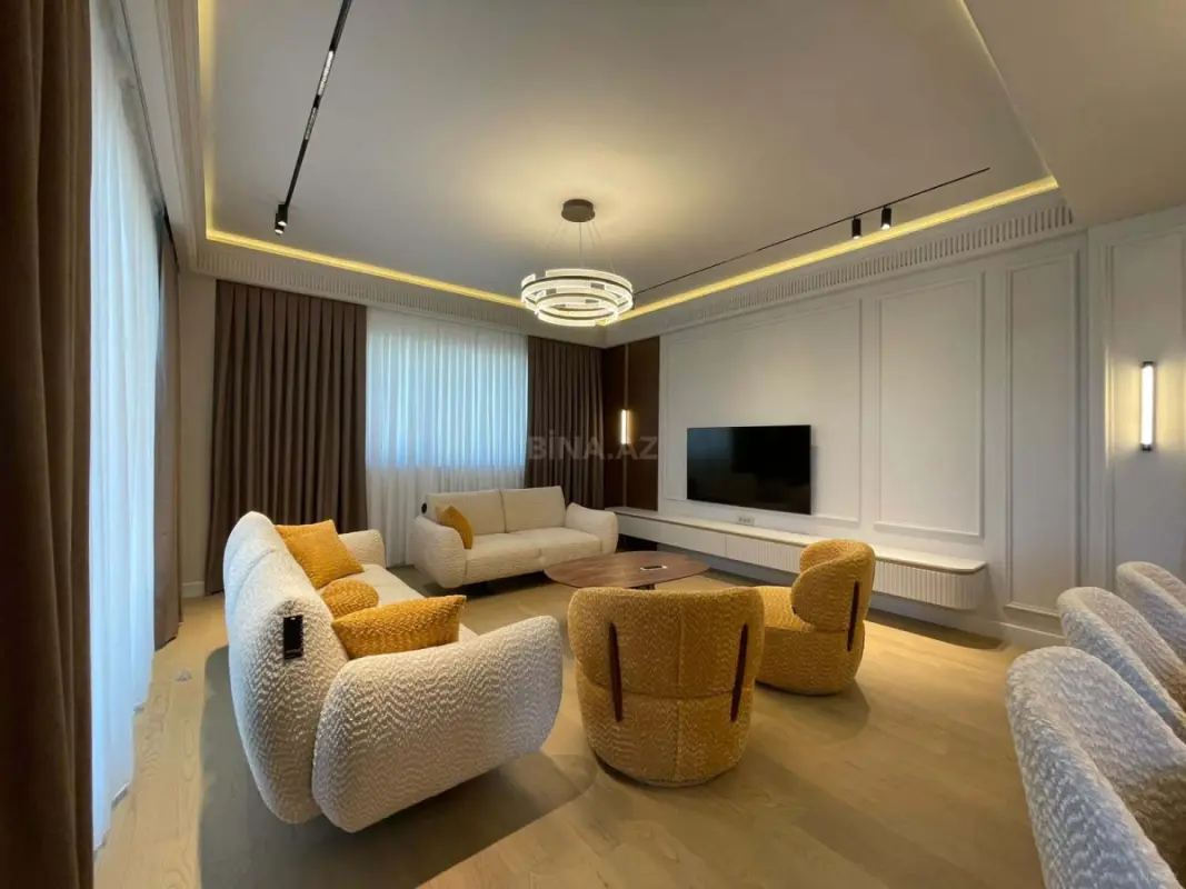Kirayə verilir 3 otaqlı mənzil 163 m²