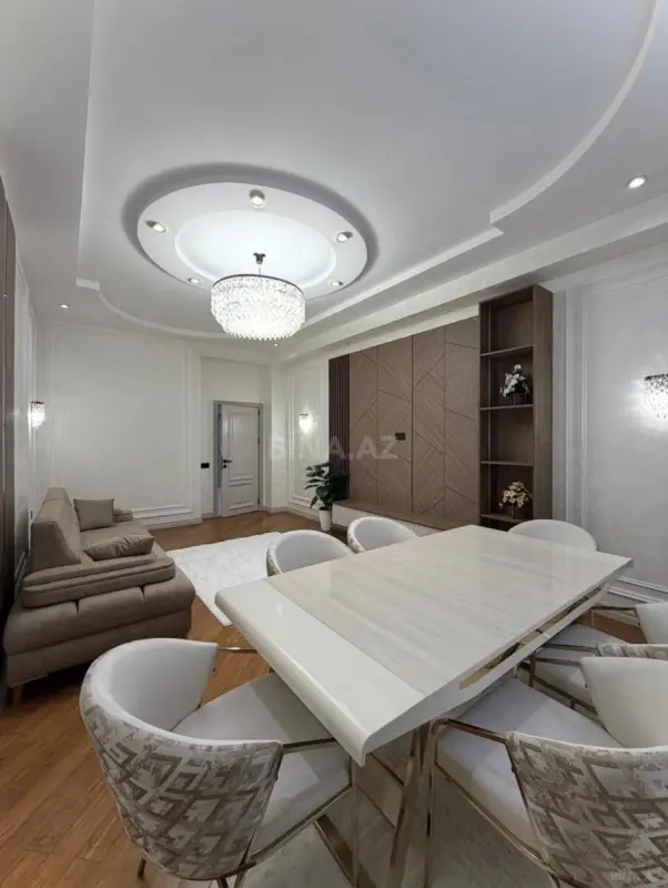 Kirayə verilir 2 otaqlı mənzil 80 m²