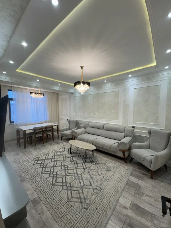Satılır 3 otaqlı mənzil 112 m²